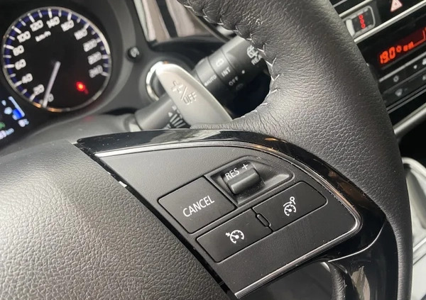 Mitsubishi Outlander cena 116500 przebieg: 20000, rok produkcji 2019 z Warszawa małe 562